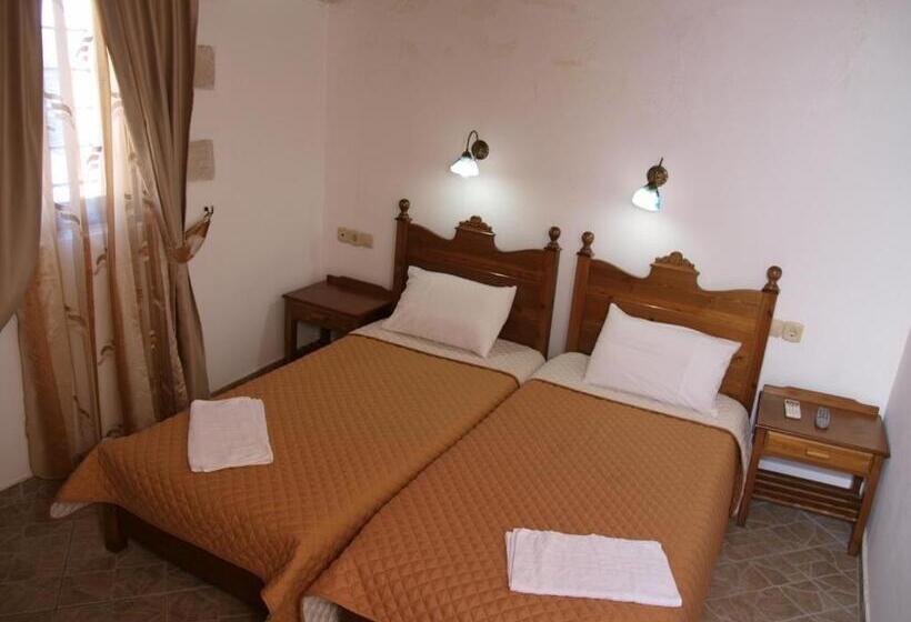 خانه 2 خوابه, Vafes Traditional Stone Houses