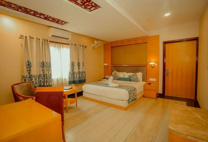 غرفة ديلوكس, Yois