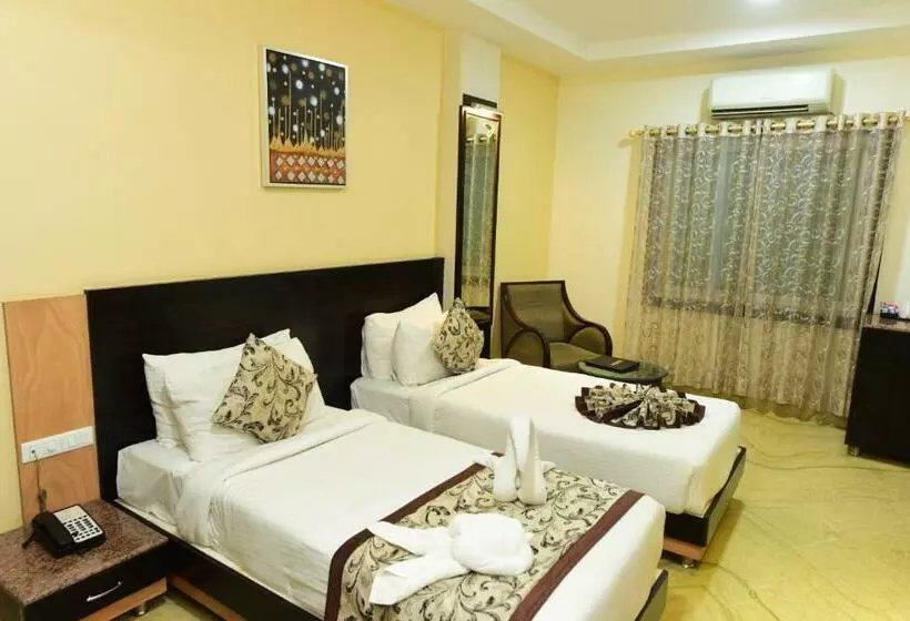 Standard Room, Yois