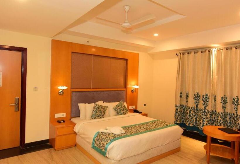 غرفة ديلوكس, Yois