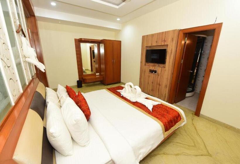 Quarto Familiar, Yois