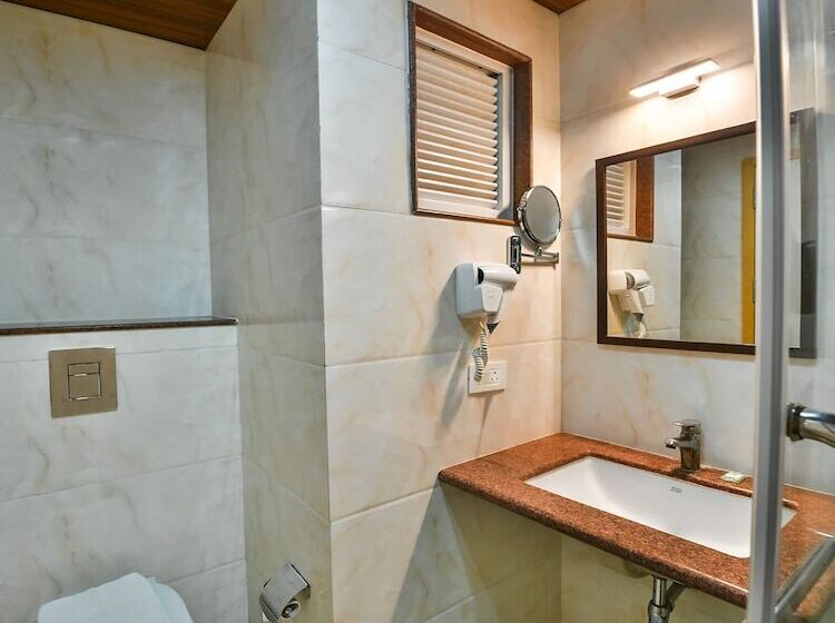 غرفة ديلوكس, Yois