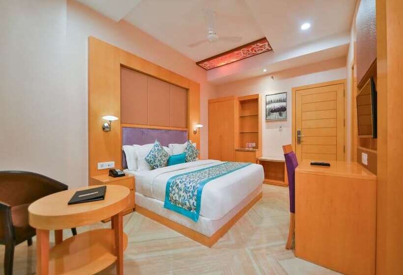 Quarto Deluxe, Yois