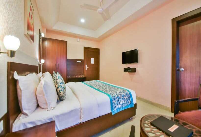 غرفة ديلوكس, Yois