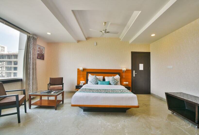 غرفة ديلوكس, Yois