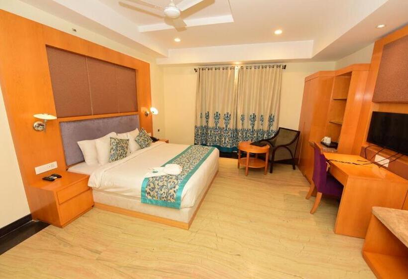 Quarto Deluxe, Yois