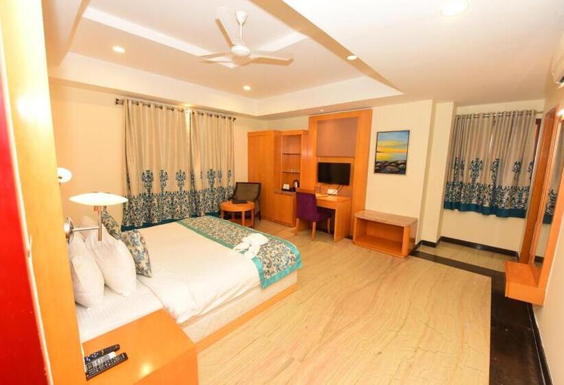 Quarto Deluxe, Yois