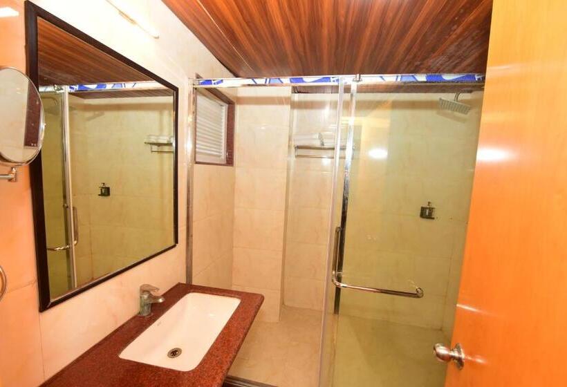 Quarto Familiar, Yois