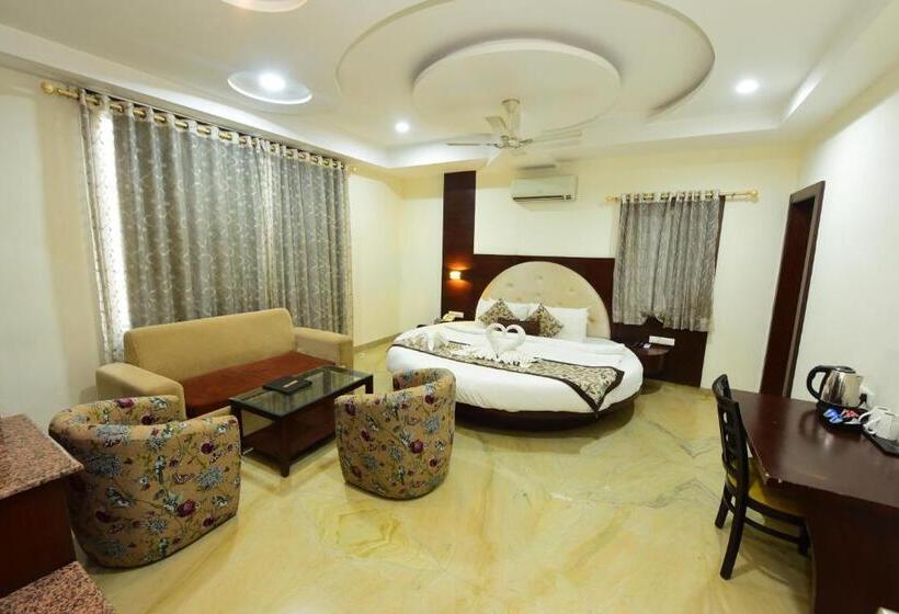 Quarto Familiar, Yois
