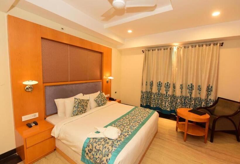 غرفة عائلية, Yois