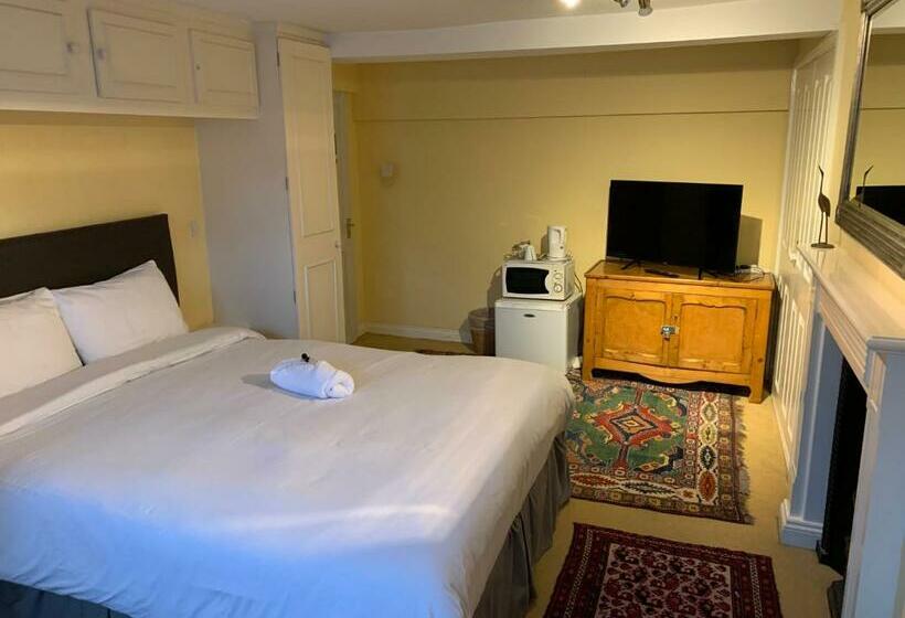 Номер Стандарт Совместная Ванная, The Red House