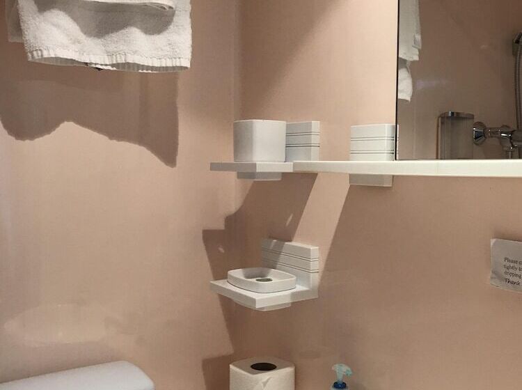 Номер Стандарт Индивидуальный, The Red House