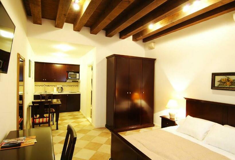 חדר סטודיו סטנדרד, Sunce Palace Apartments With Free Offsite Parking