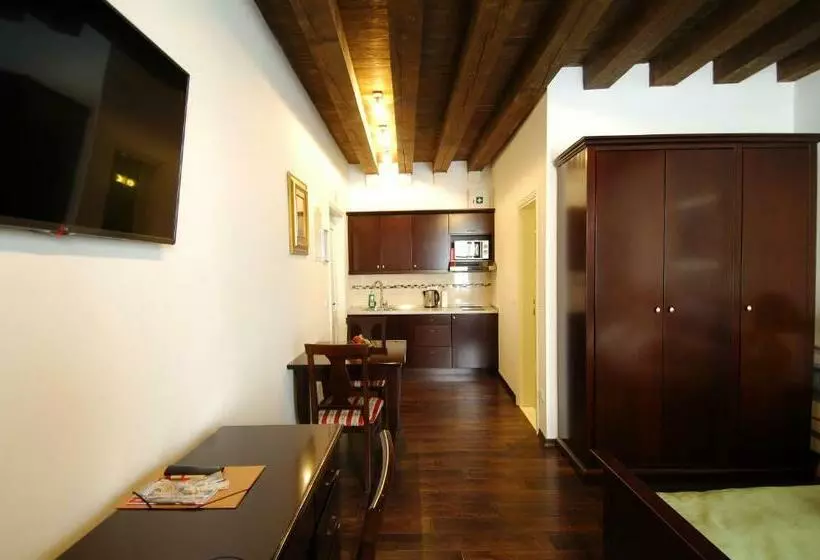 スタンダードスタジオ, Sunce Palace Apartments With Free Offsite Parking