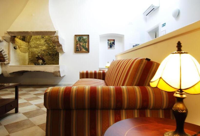 דירת חדר, Sunce Palace Apartments With Free Offsite Parking