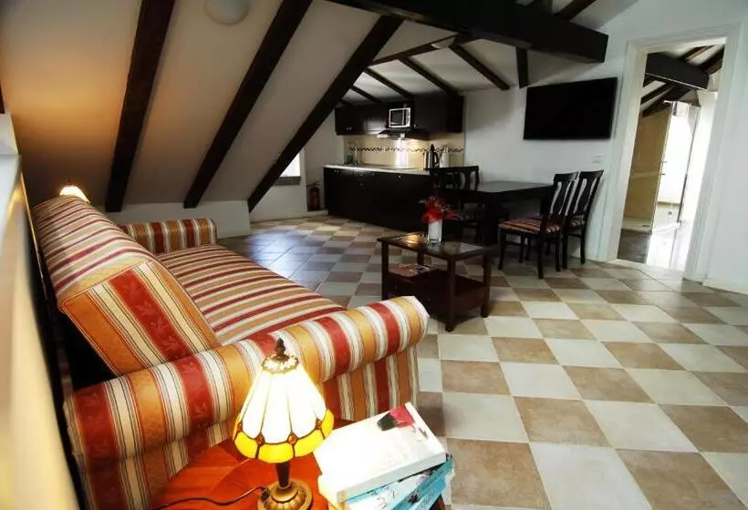 １ベッドルームアパートメント, Sunce Palace Apartments With Free Offsite Parking
