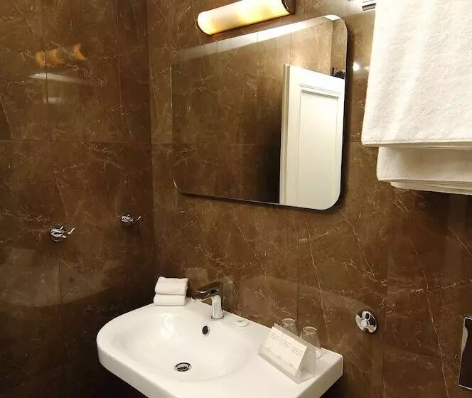 スーペリアスタジオ, Sunce Palace Apartments With Free Offsite Parking