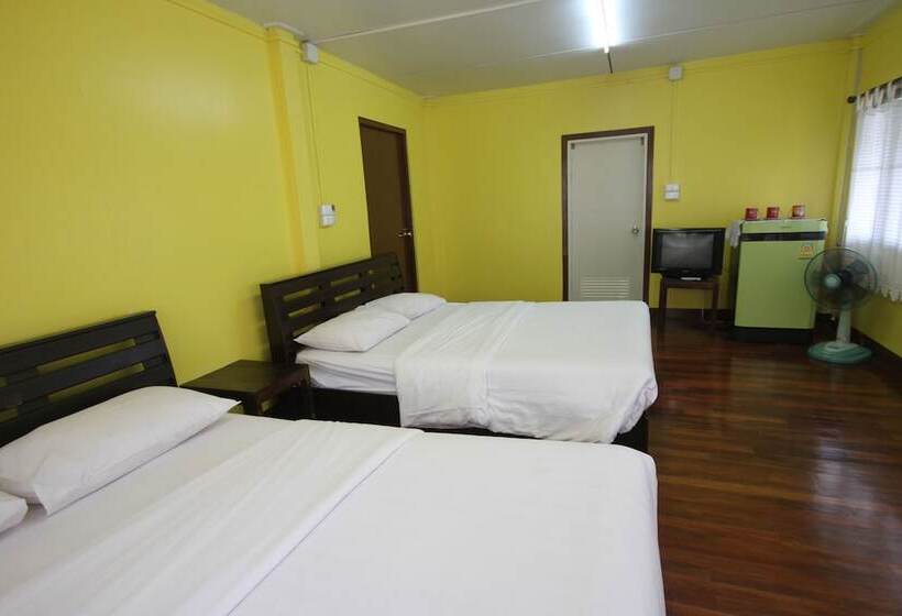 家庭间, Baan Bua Guest House