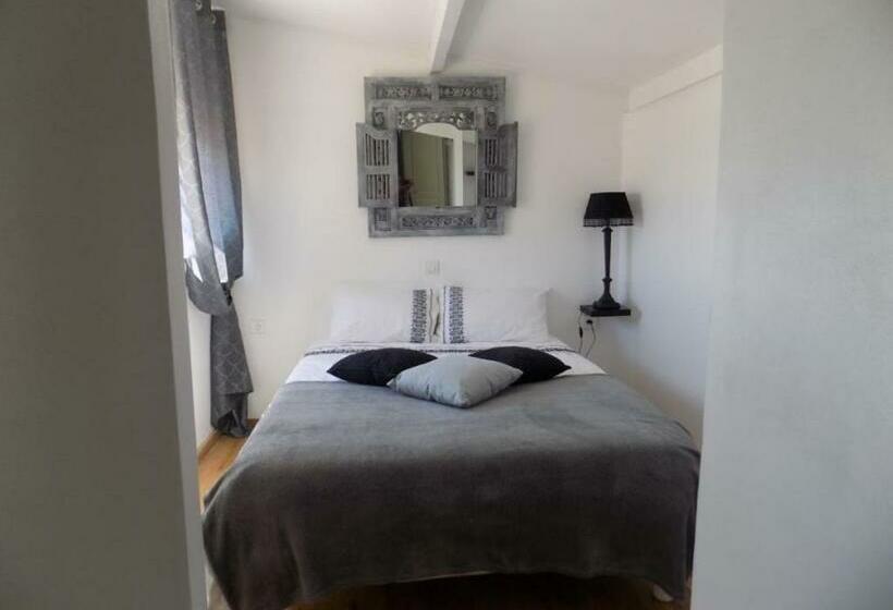 スタンダードルーム, B&b La Vieille Source