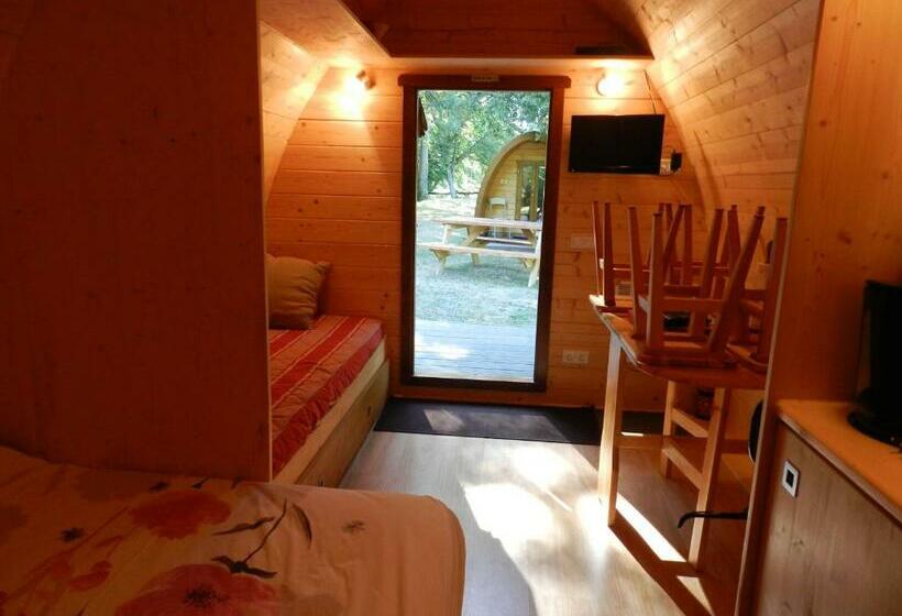 בקתת סופריור בת חדר 1, B&b Le Danica