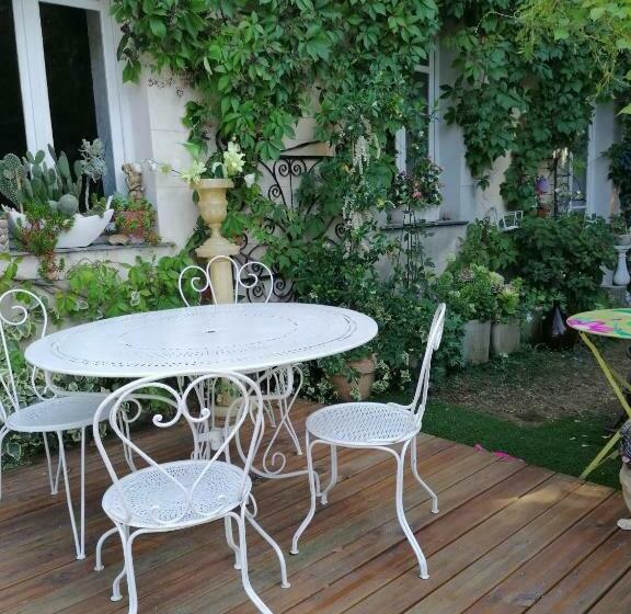 マウンテンビュースタンダードルーム, Au Relais Fleuri