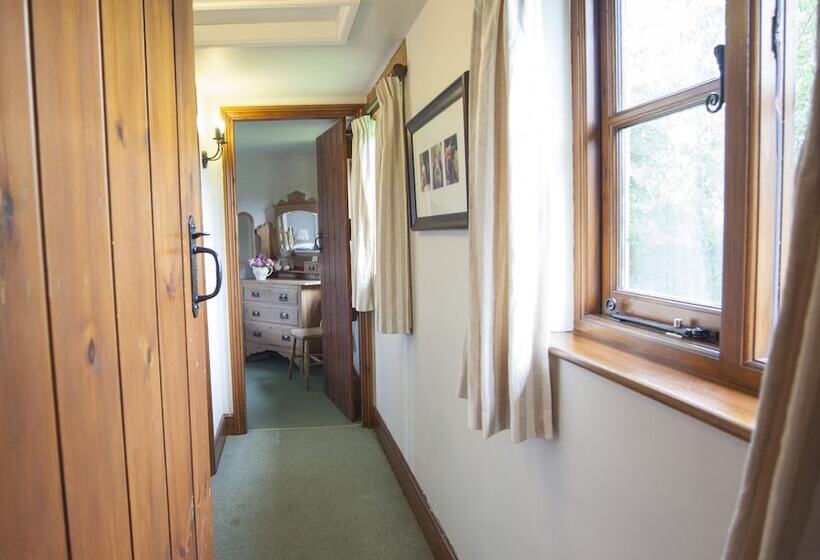Дом 1 Спальня, Beeches Farmhouse Country Cottages & Rooms