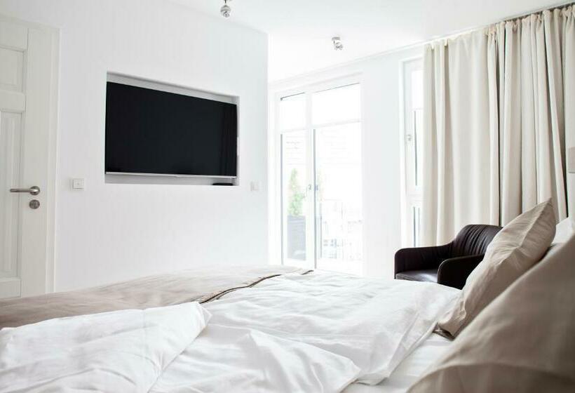 غرفة ديلوكس, Konventchen