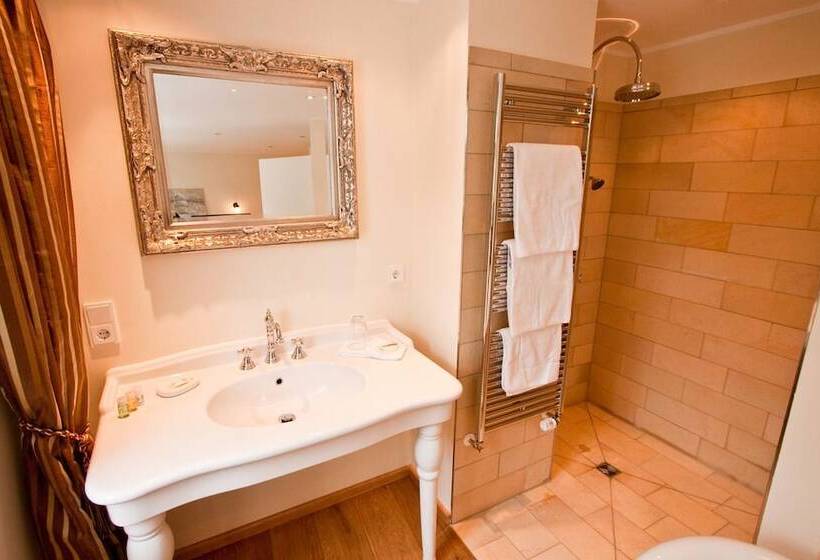 غرفة قياسية, Konventchen