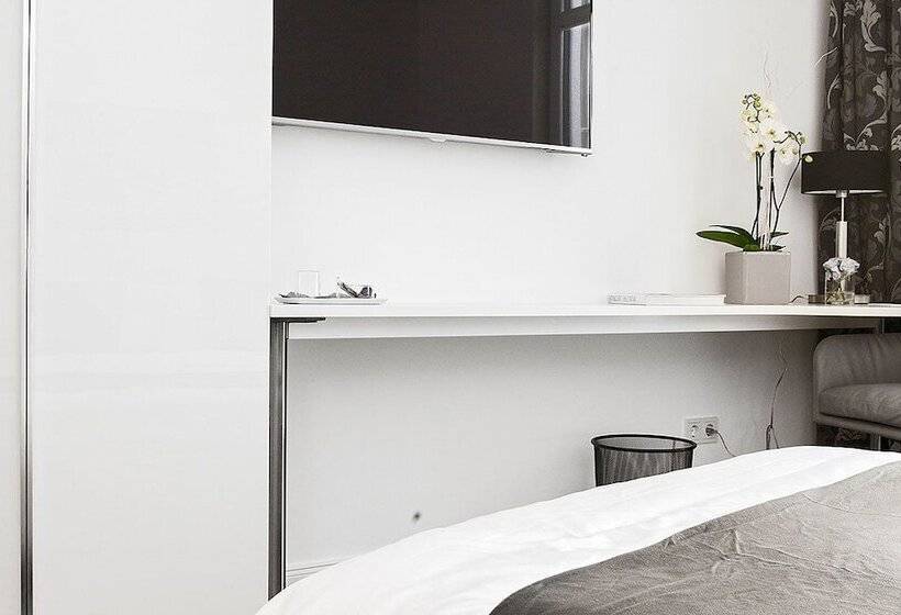 غرفة قياسية فردية, Konventchen