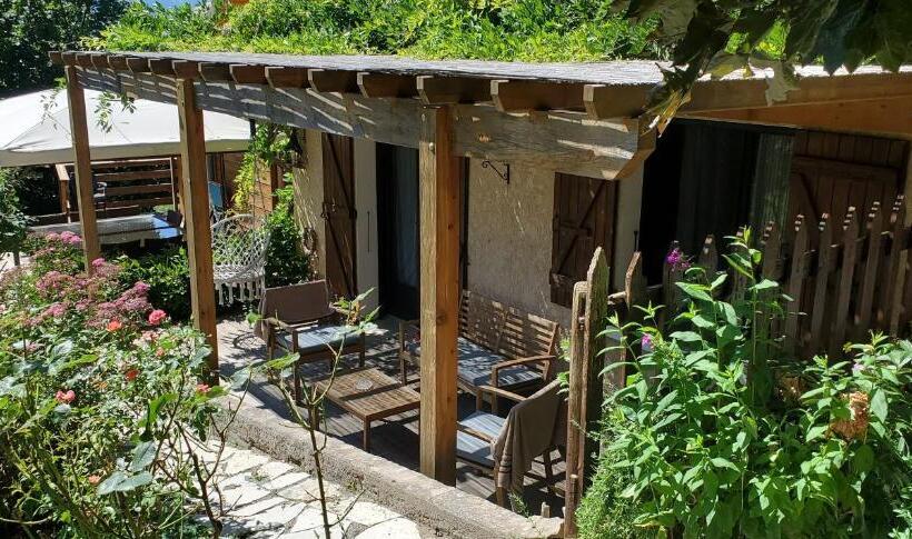 חדר סטנדרט, La Coustille Chambres Et Table D Hôtes