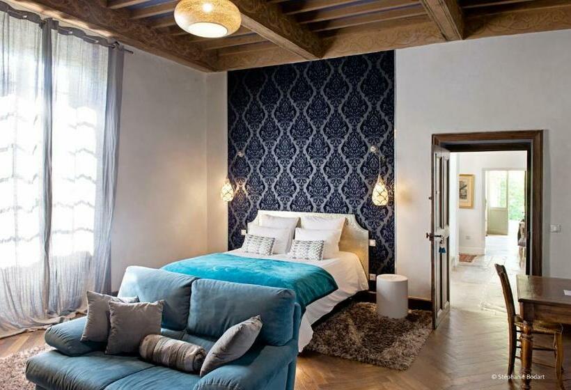 수피리어 룸, La Devinie