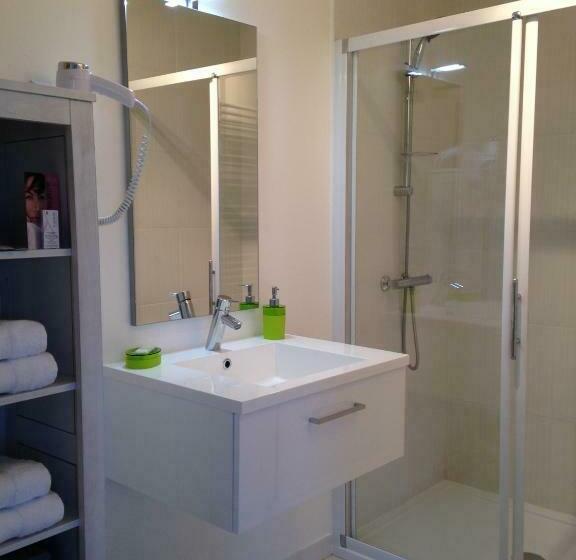 חדר סטנדרט נוף לגינה, Les Chambres Lauryvan