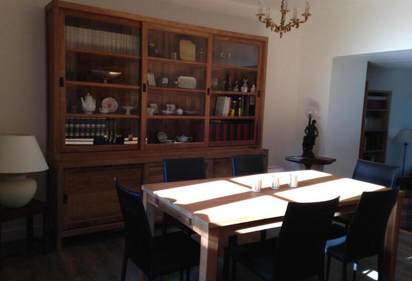 חדר סטנדרט נוף לגינה, Les Chambres Lauryvan