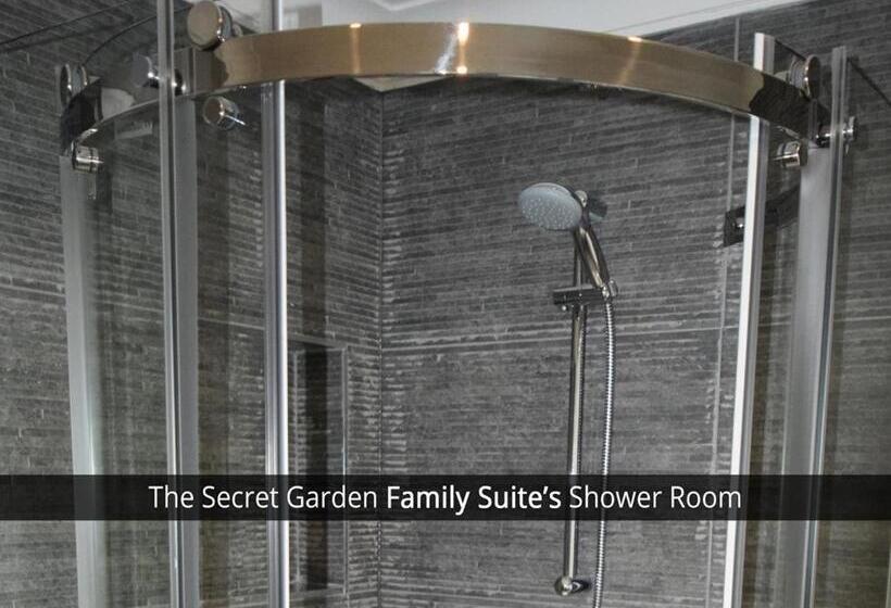 패밀리 스위트, Old Drynie House