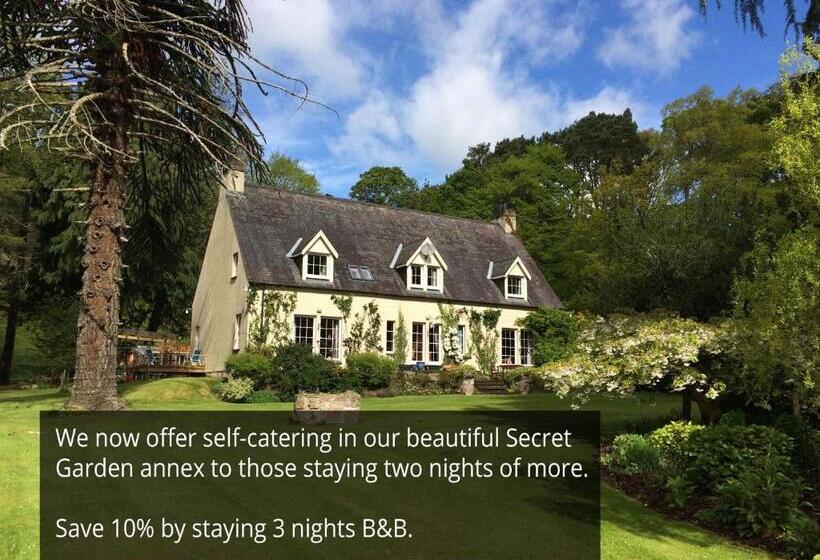 오두막, Old Drynie House