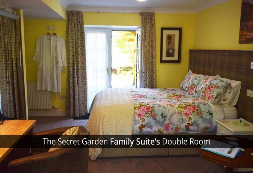 오두막, Old Drynie House