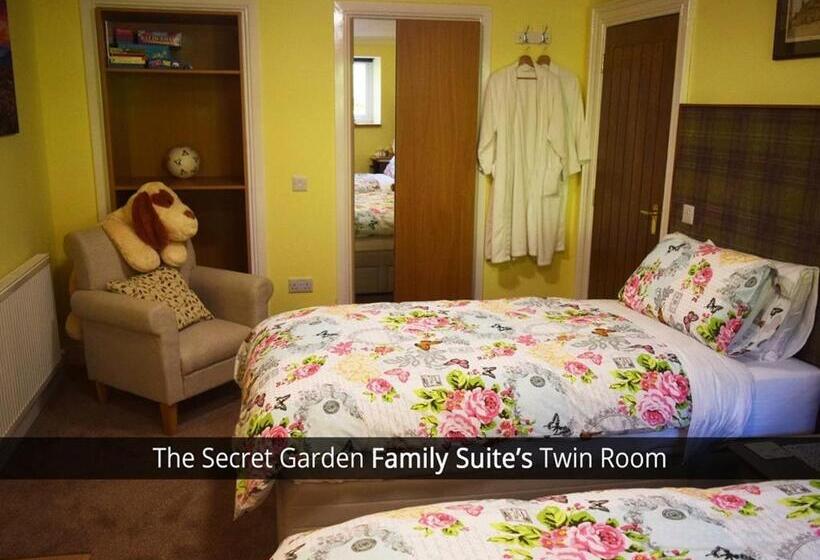 패밀리 스위트, Old Drynie House