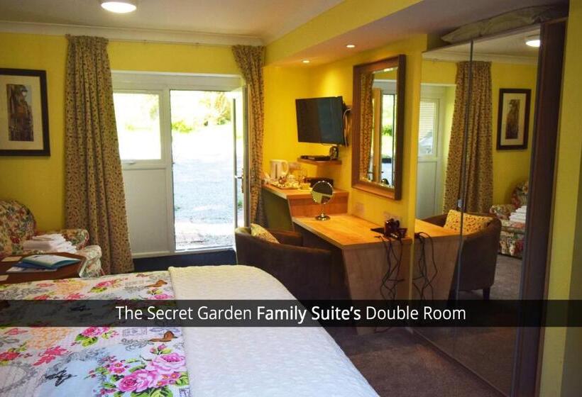 오두막, Old Drynie House