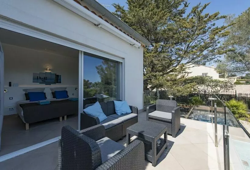 オーシャンビューファミリールーム, Villa Perle De La Mer