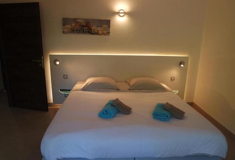 ガーデンビュースタンダードルーム, Villa Perle De La Mer