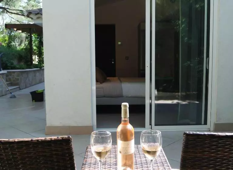 スタンダードインサイドビュールーム, Villa Perle De La Mer