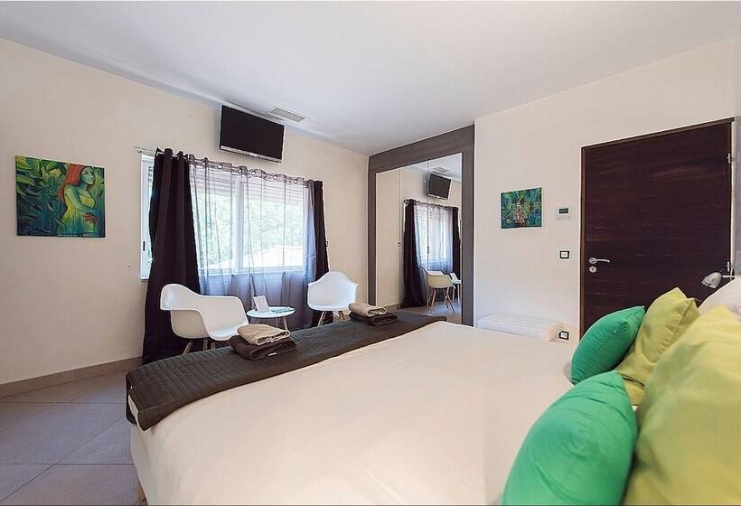 ガーデンビュースタンダードルーム, Villa Perle De La Mer