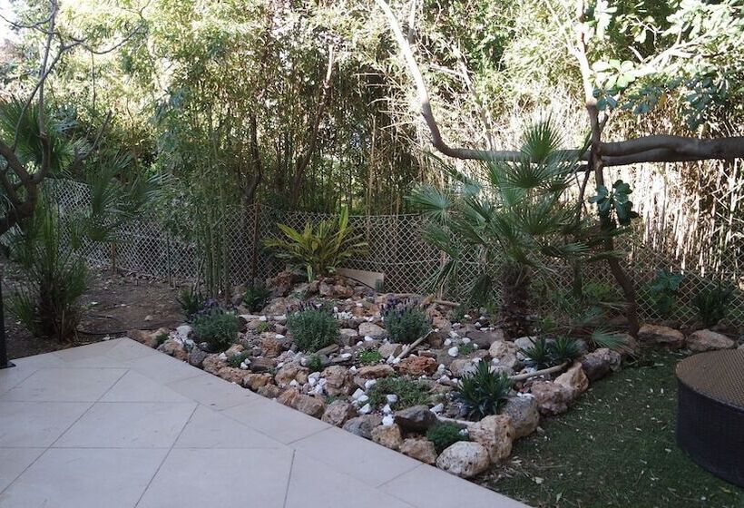 スタンダードインサイドビュールーム, Villa Perle De La Mer