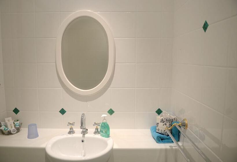 Номер Стандарт, Hibiscus Lodge Bed & Breakfast