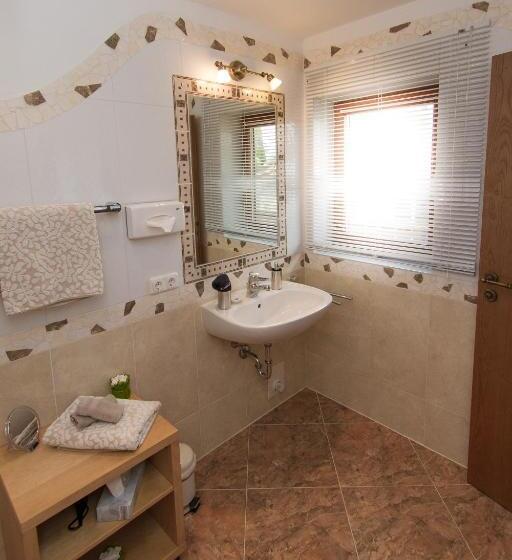 高级大房间, Alpenblick