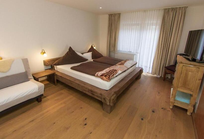 带阳台的三人标准间, Alpenblick