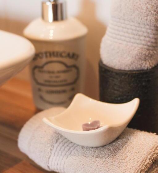 阁楼房, Alpenblick