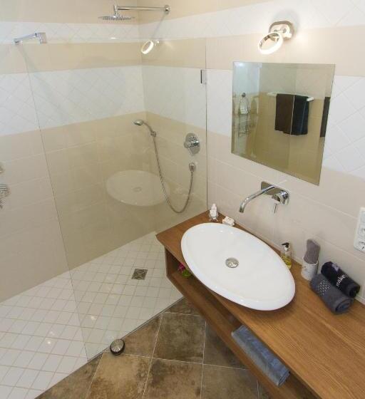 基本间, Alpenblick