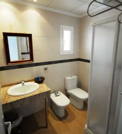 Habitación Estándar Vista Mar, Ampolla Sol