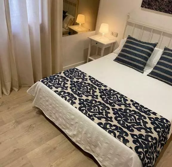 Habitación Estándar, Ampolla Sol